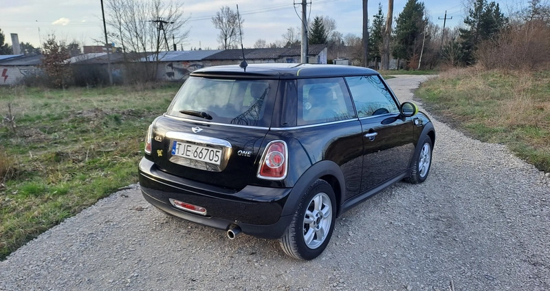 MINI ONE cena 28000 przebieg: 80500, rok produkcji 2013 z Sędziszów małe 562